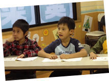 �v�����X�p�Ċw�@�@���V���Z�@�q�ǂ��������b���Ă���ʐ^